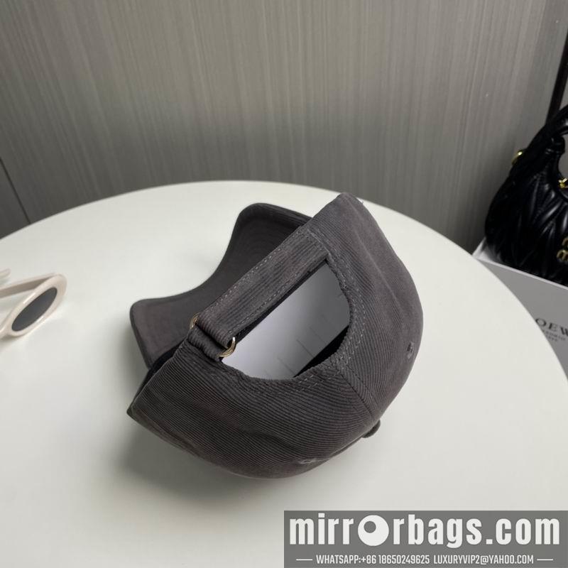 Replica YSL cap 092701
