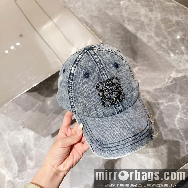 Replica Loewe cap 072201