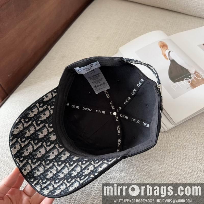 Replica Dior cap dx11