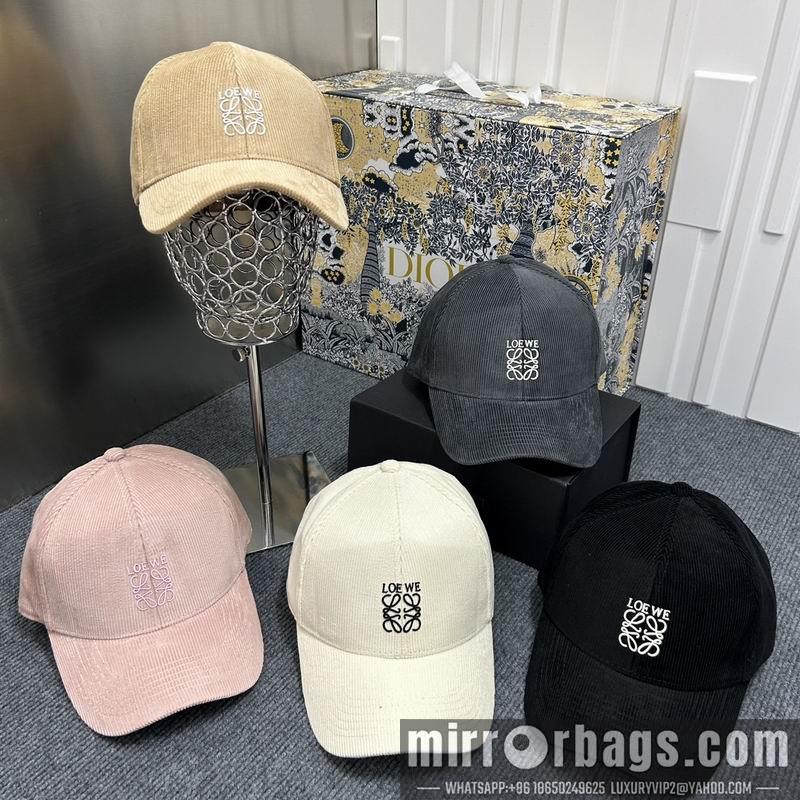 Replica Loewe cap dx31