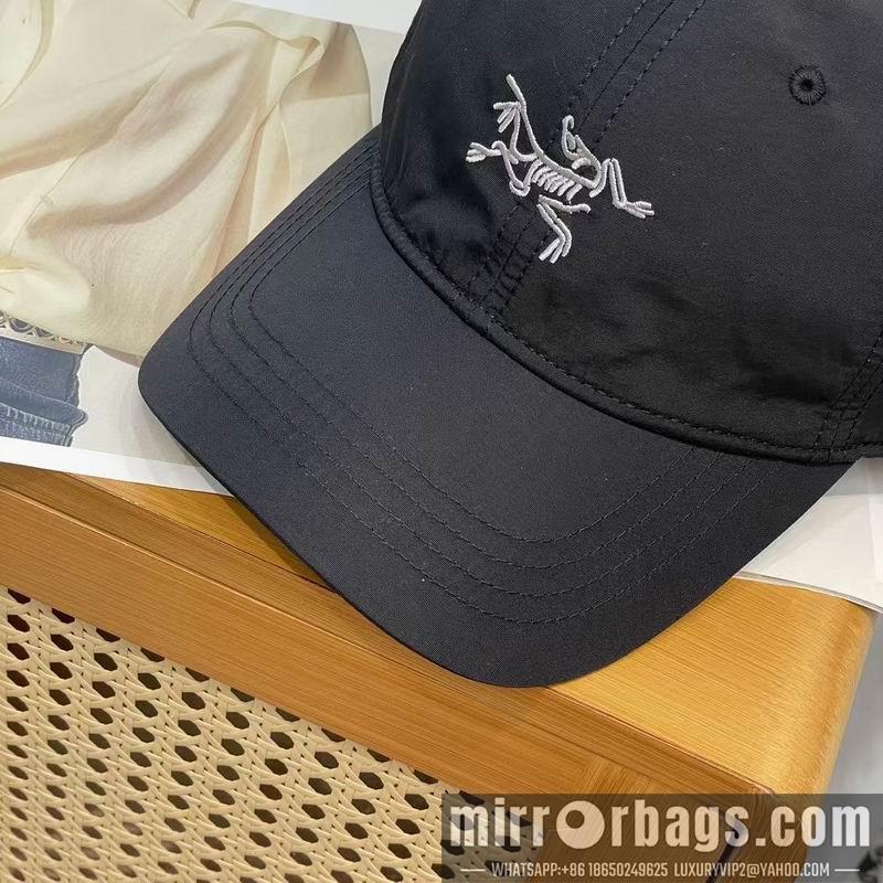 Replica Arcteryx cap dx12