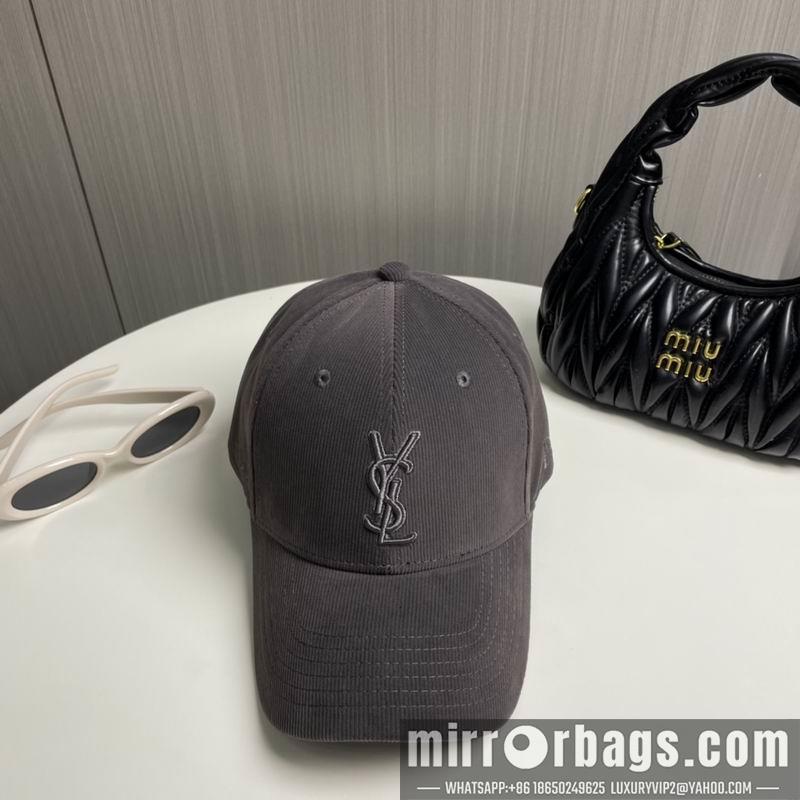 Replica YSL cap 092701