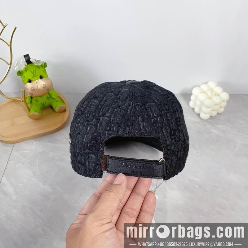 Replica Dior cap dx66