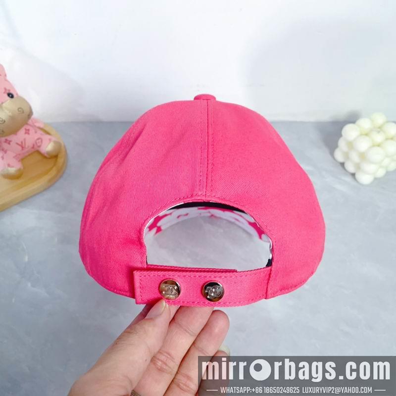 Replica Chanel Cap dx19