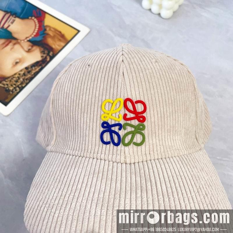 Replica Loewe cap dx15