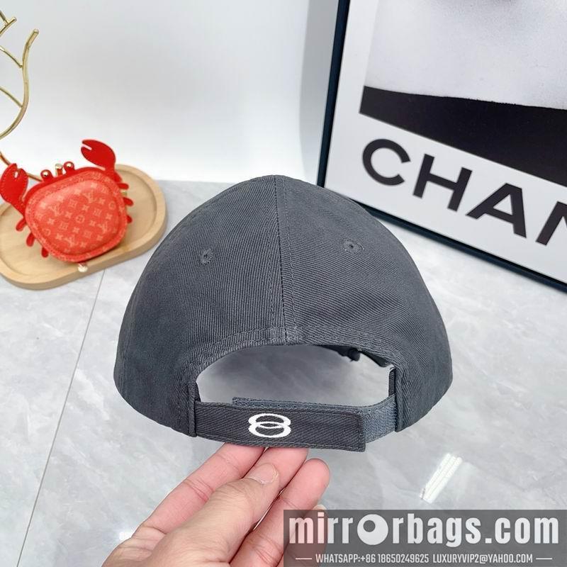 Replica Balenciaga cap dx125