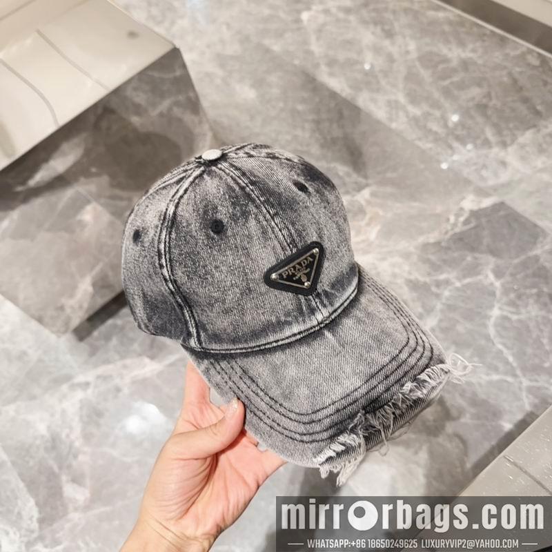 Replica Prada Hat dx11