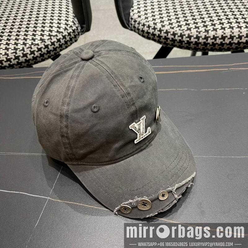 Replica LV cap 102802