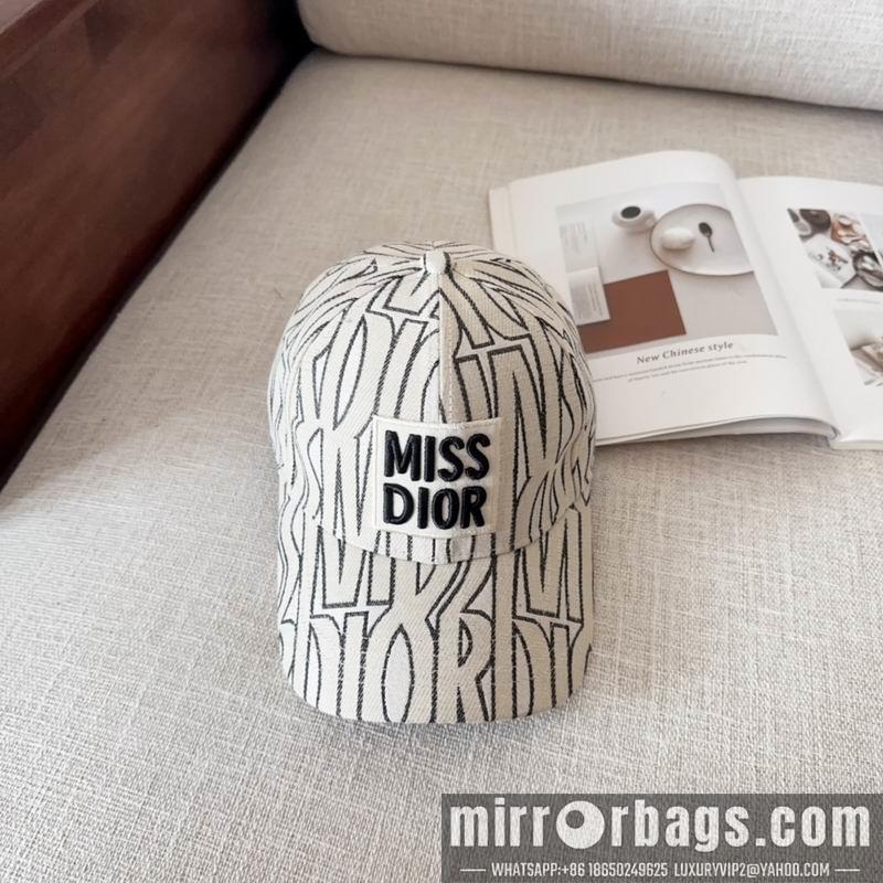 Replica Dior cap dx69