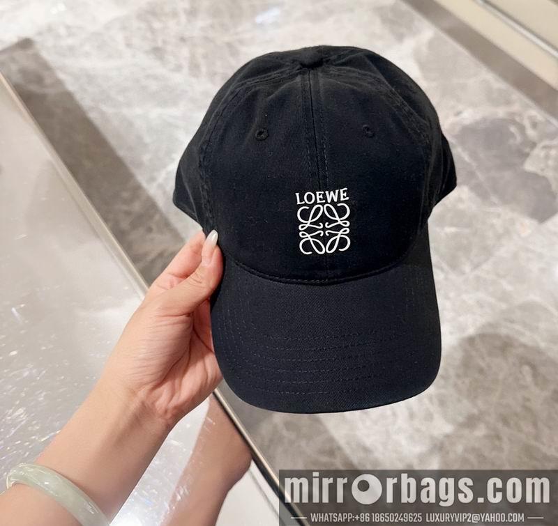 Replica Loewe cap dx56