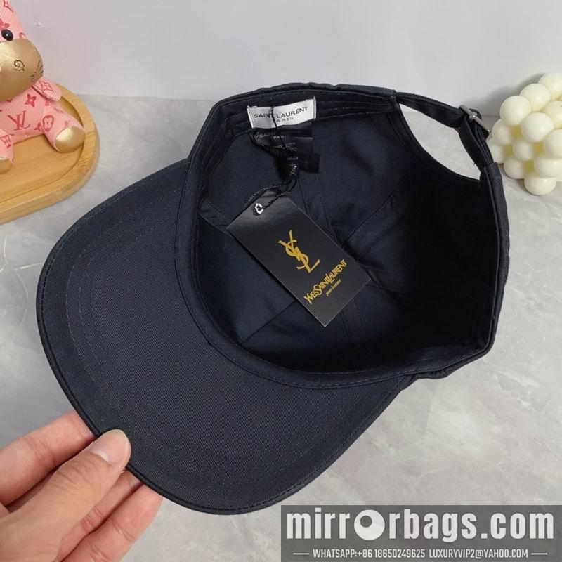 Replica YSL cap dx17