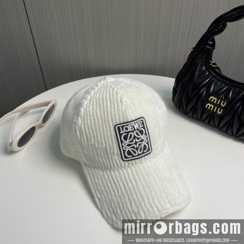 Replica Loewe cap 010401