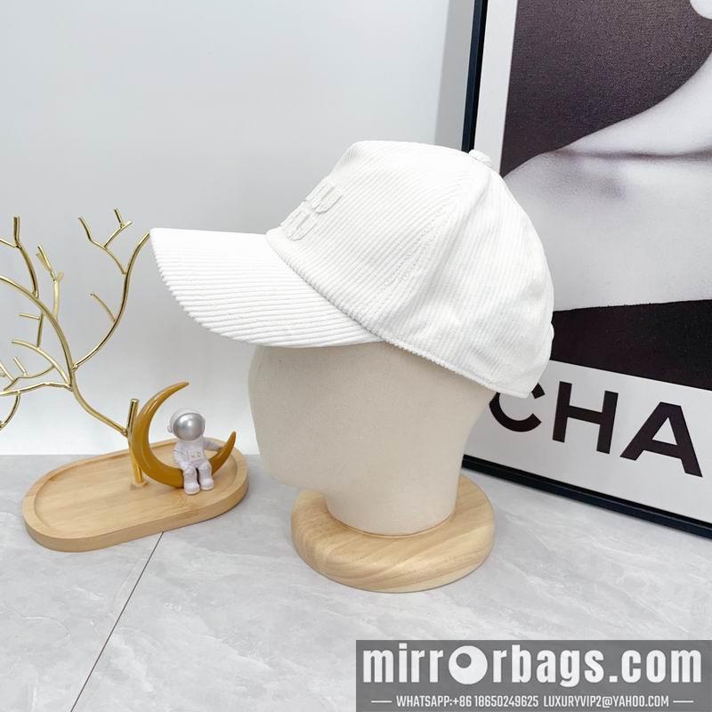 Replica Miumiu Cap dx34