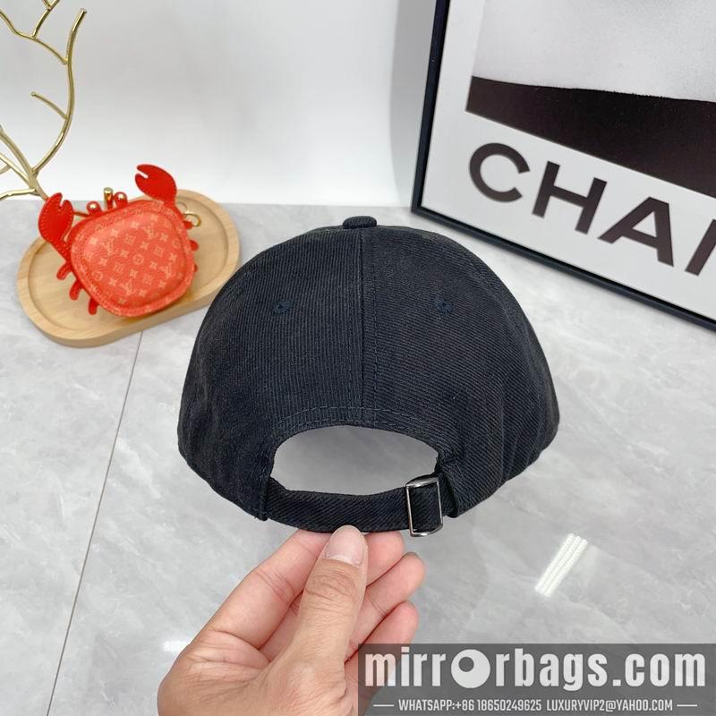 Replica Fendi cap dx70