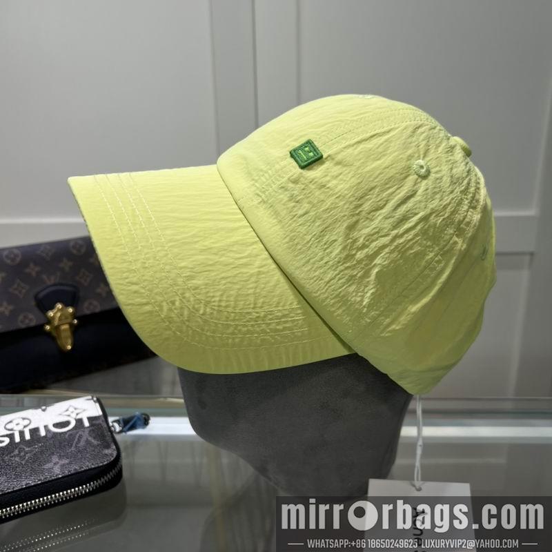 Replica Acne cap 042702