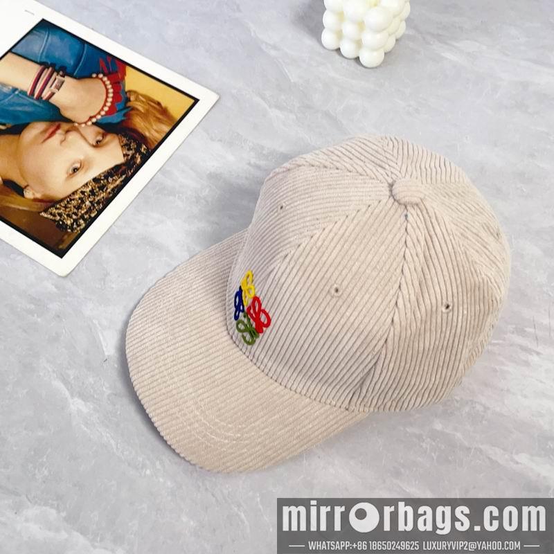Replica Loewe cap dx15