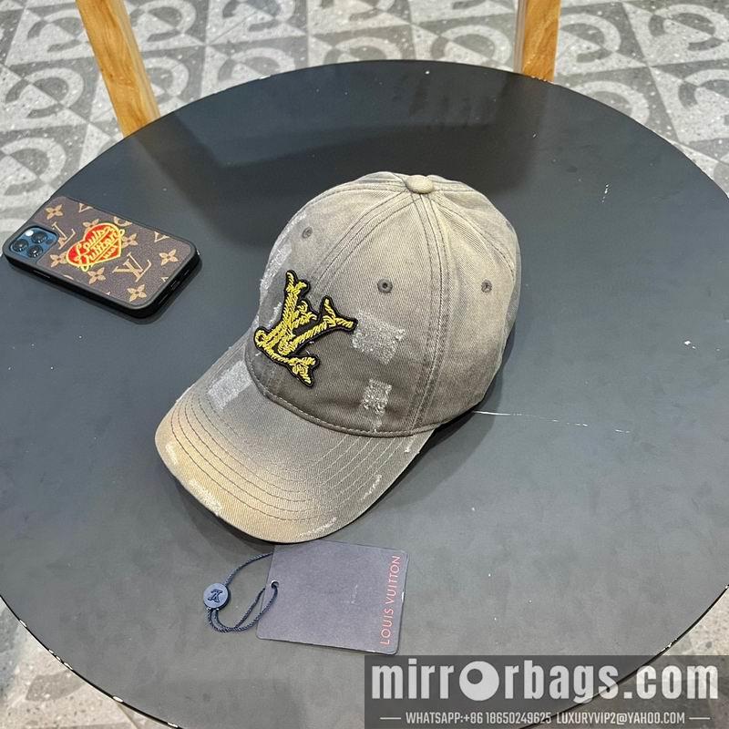 Replica LV cap 042810