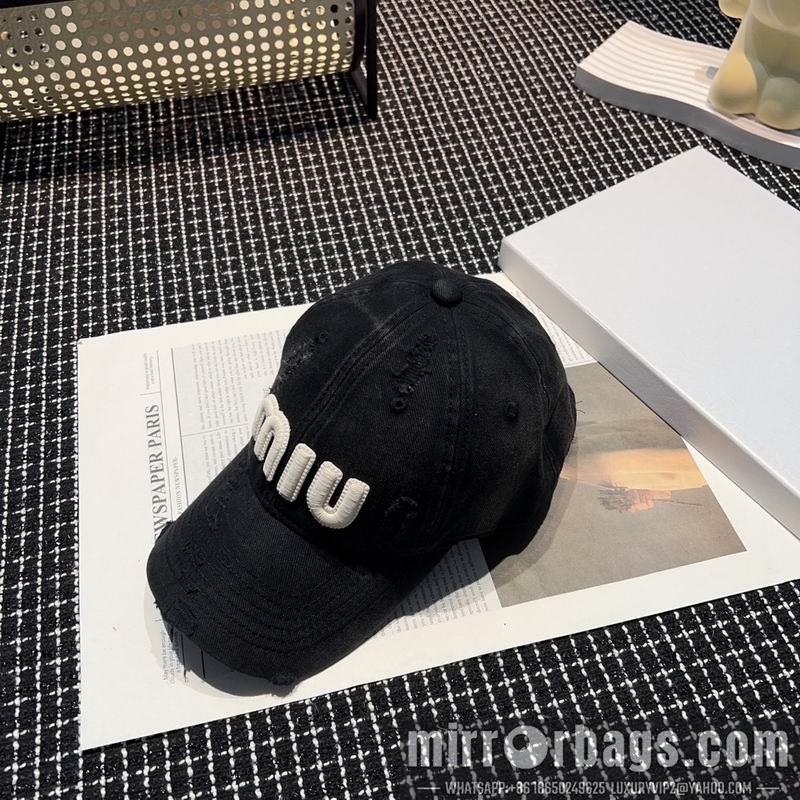 Replica Miumiu cap dx16