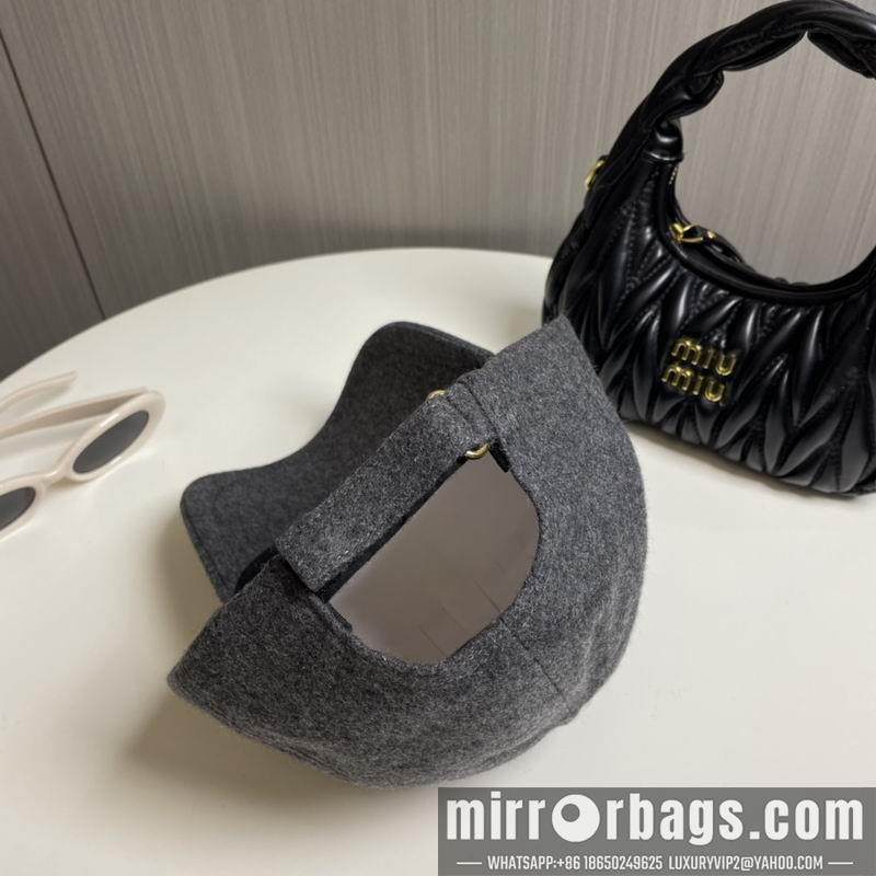 Replica Alexander Wang cap  dx16