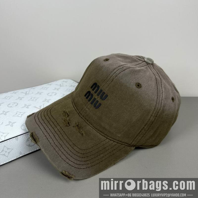 Replica Miumiu cap dx44