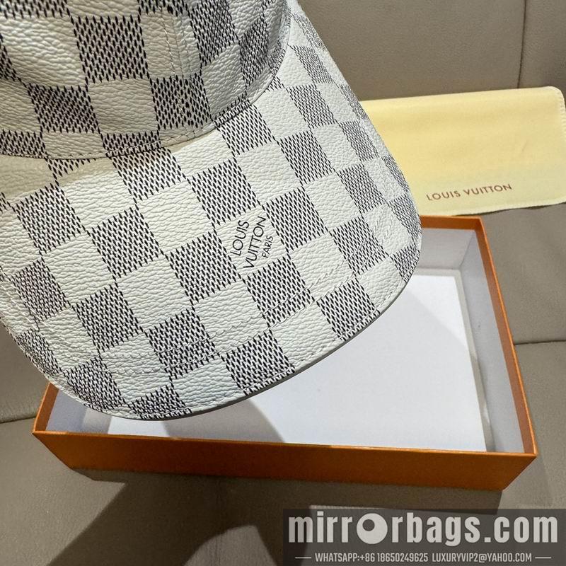 Replica LV cap 091403