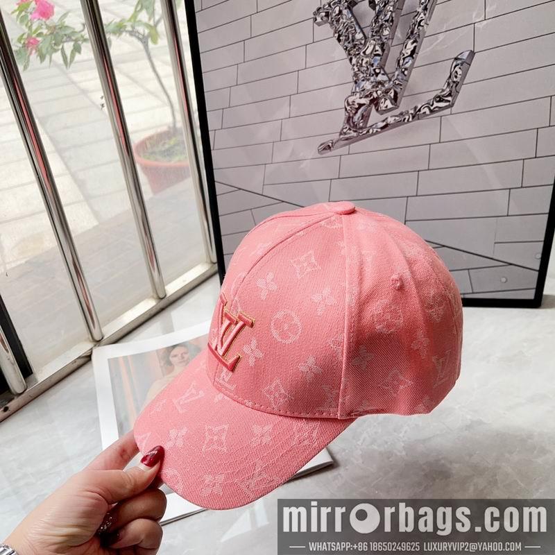 Replica LV cap 050704