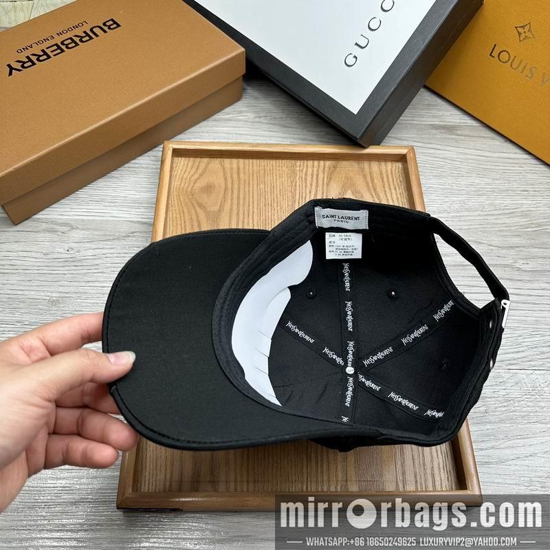 Replica YSL cap dx19