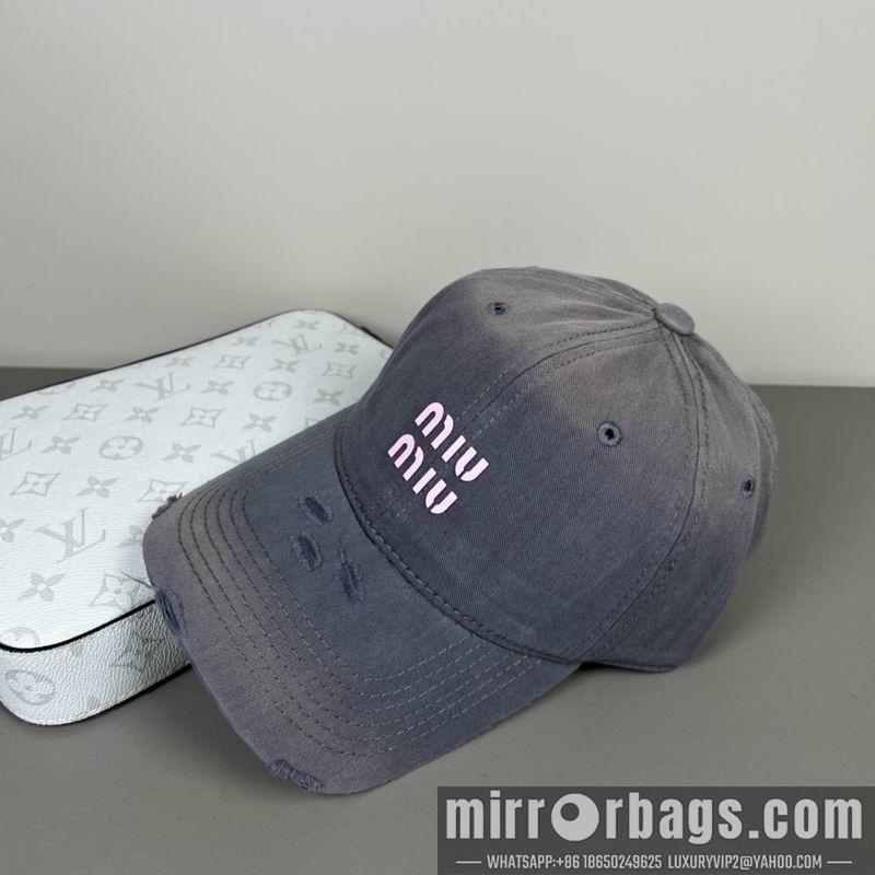 Replica Miumiu cap dx44