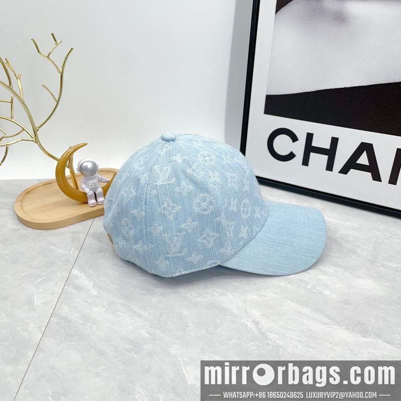 Replica LV cap dx55
