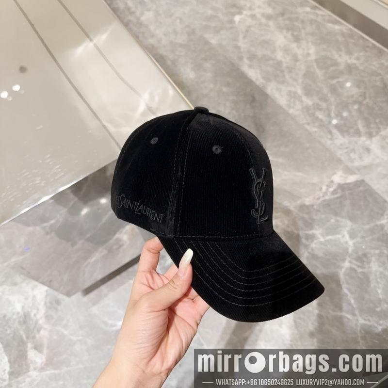 Replica YSL cap 072801