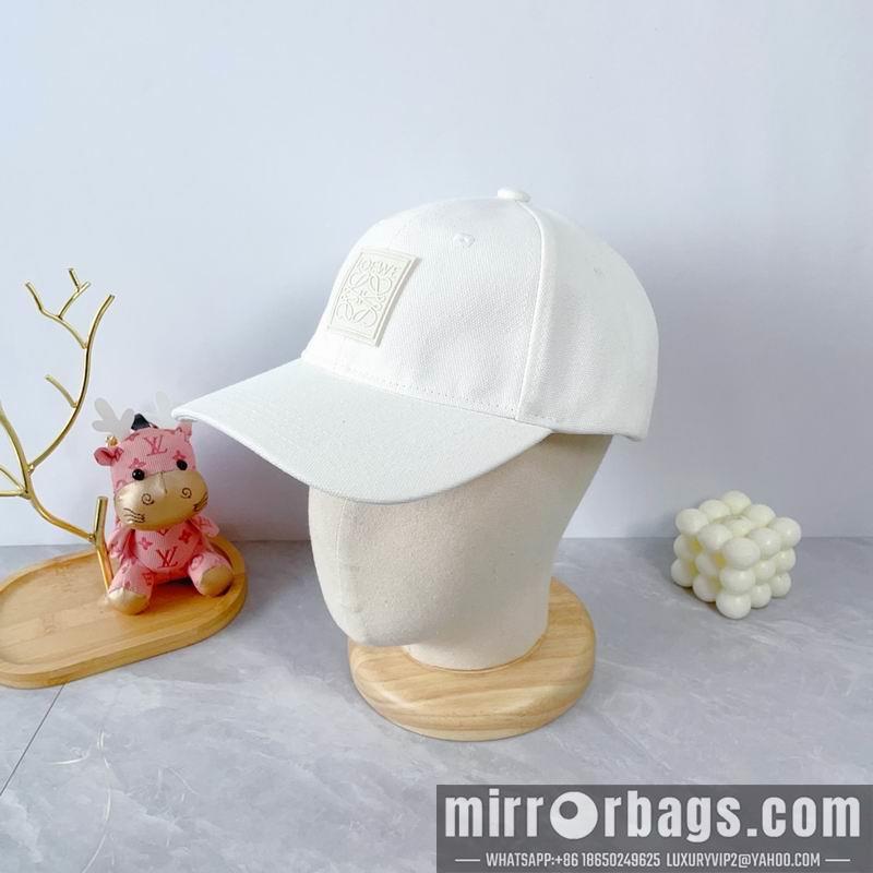 Replica Loewe cap dx20