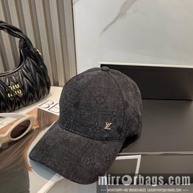 Replica LV Hat dx70