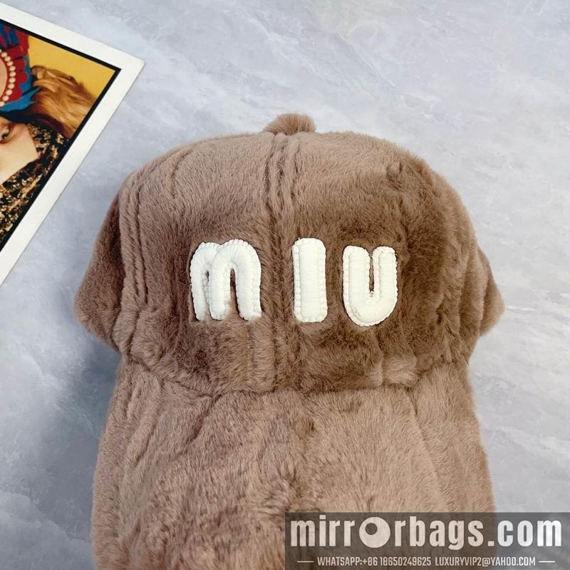 Replica Miumiu cap dx68