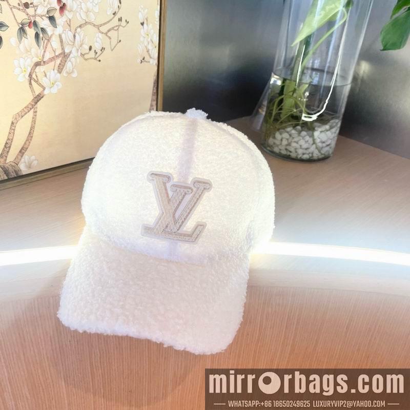 Replica LV cap 010601