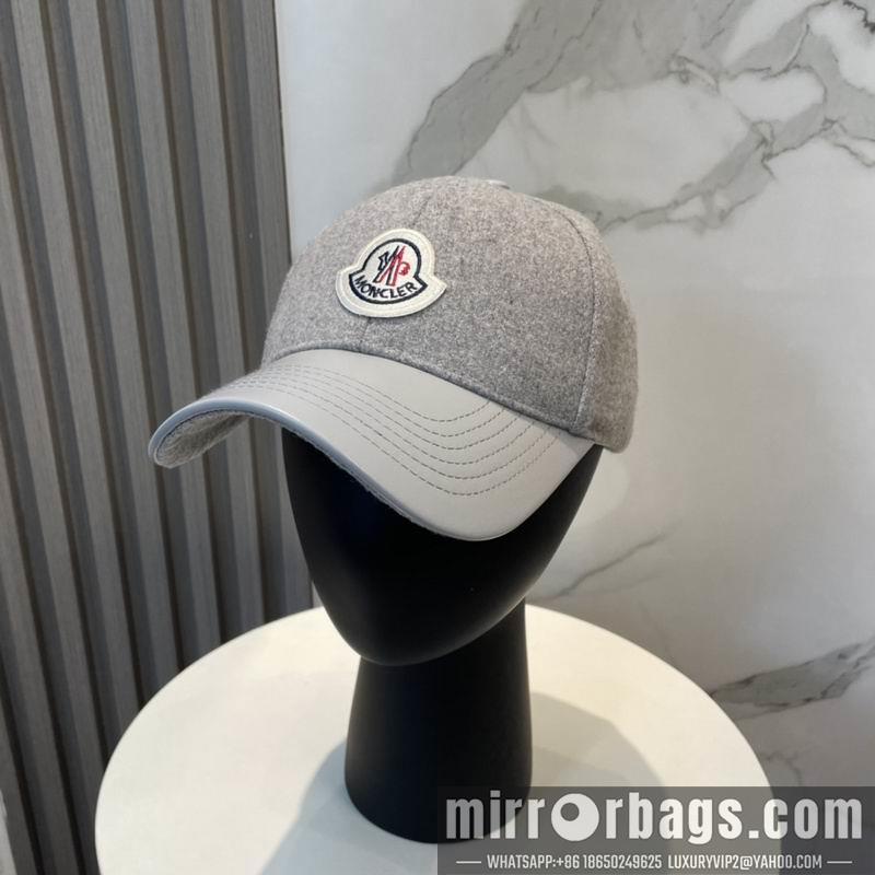 Replica Moncler cap hm08