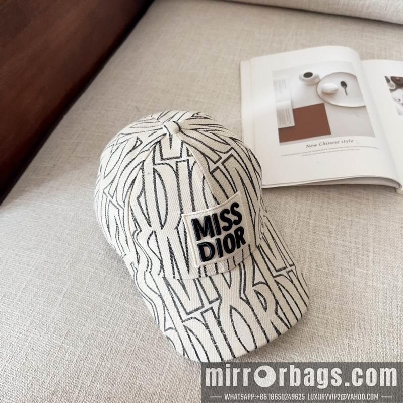 Replica Dior cap dx69