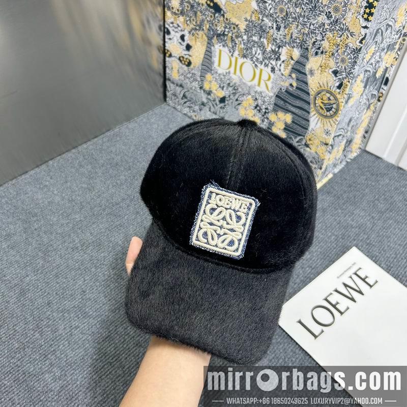 Replica Loewe cap dx16