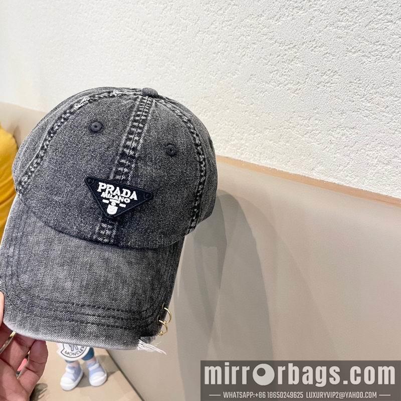 Replica Prada Cap 032002