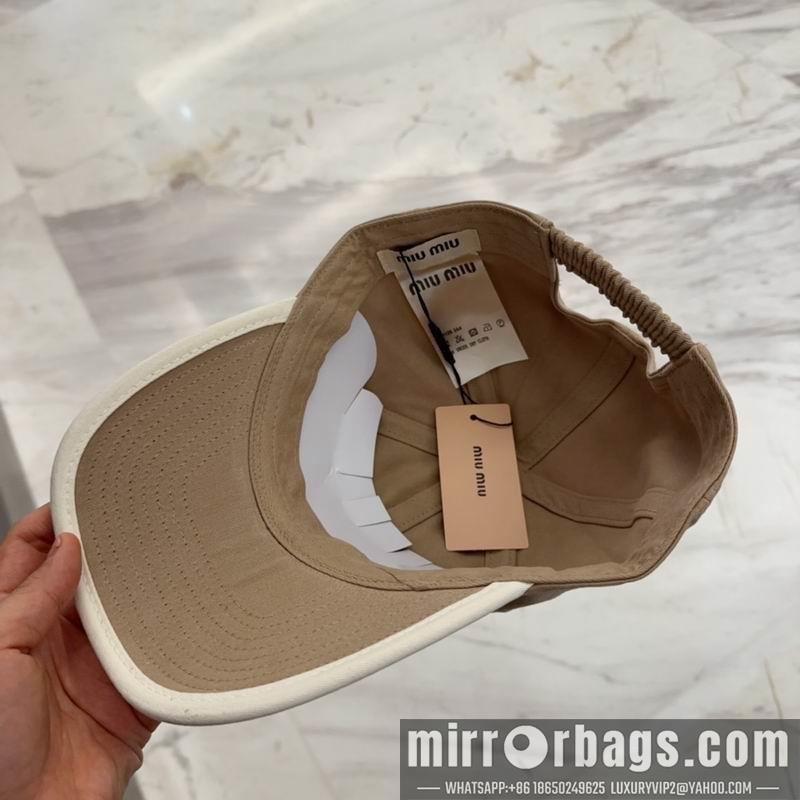 Replica Miumiu Cap dx36