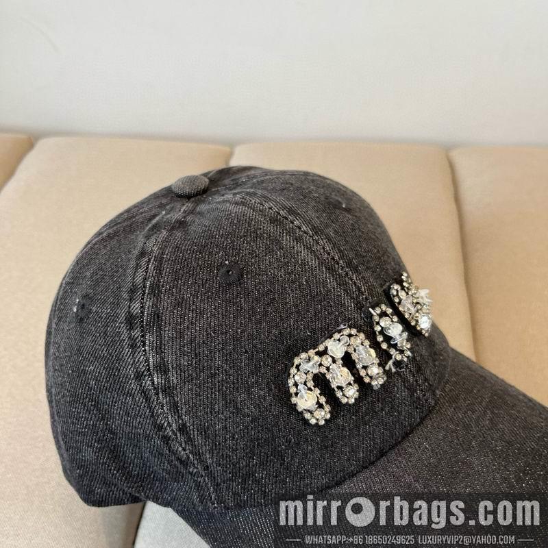 Replica Miumiu cap dx24