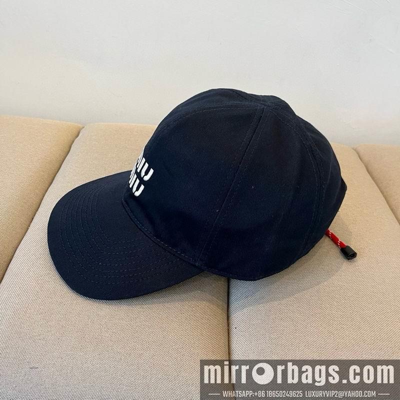 Replica Miumiu Cap dx32