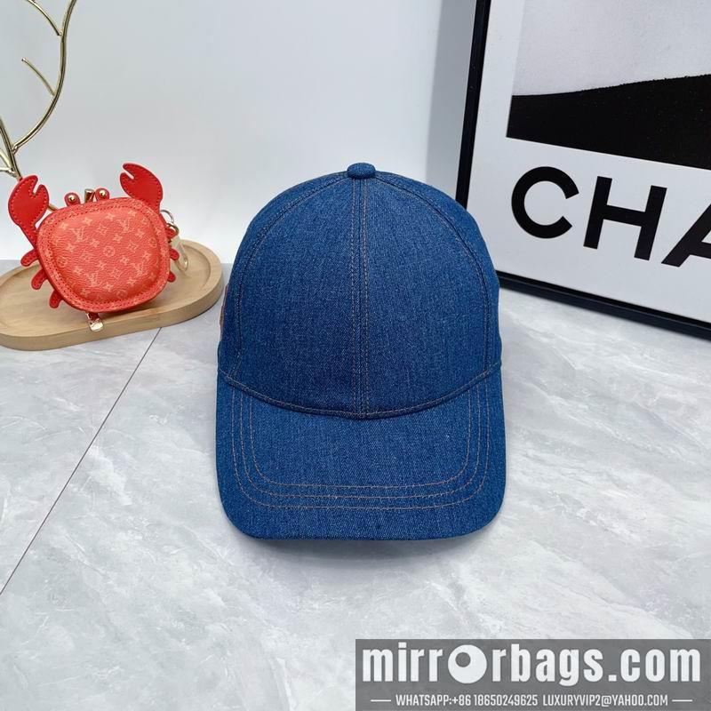 Replica Miumiu cap dx04