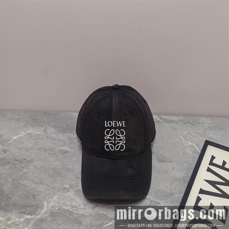 Replica Loewe cap dx09