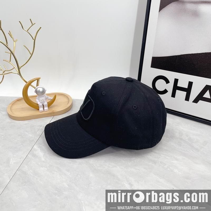 Replica Valentino Hat dx04
