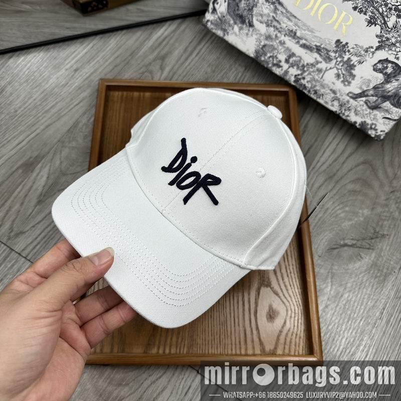 Replica Dior cap dx11