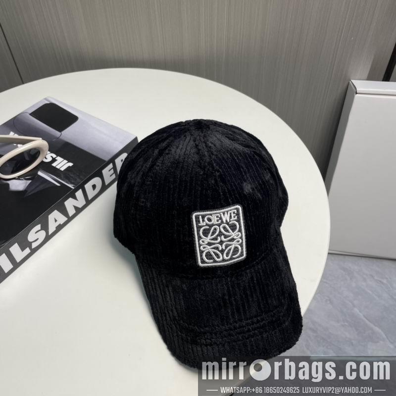 Replica Loewe cap 010401