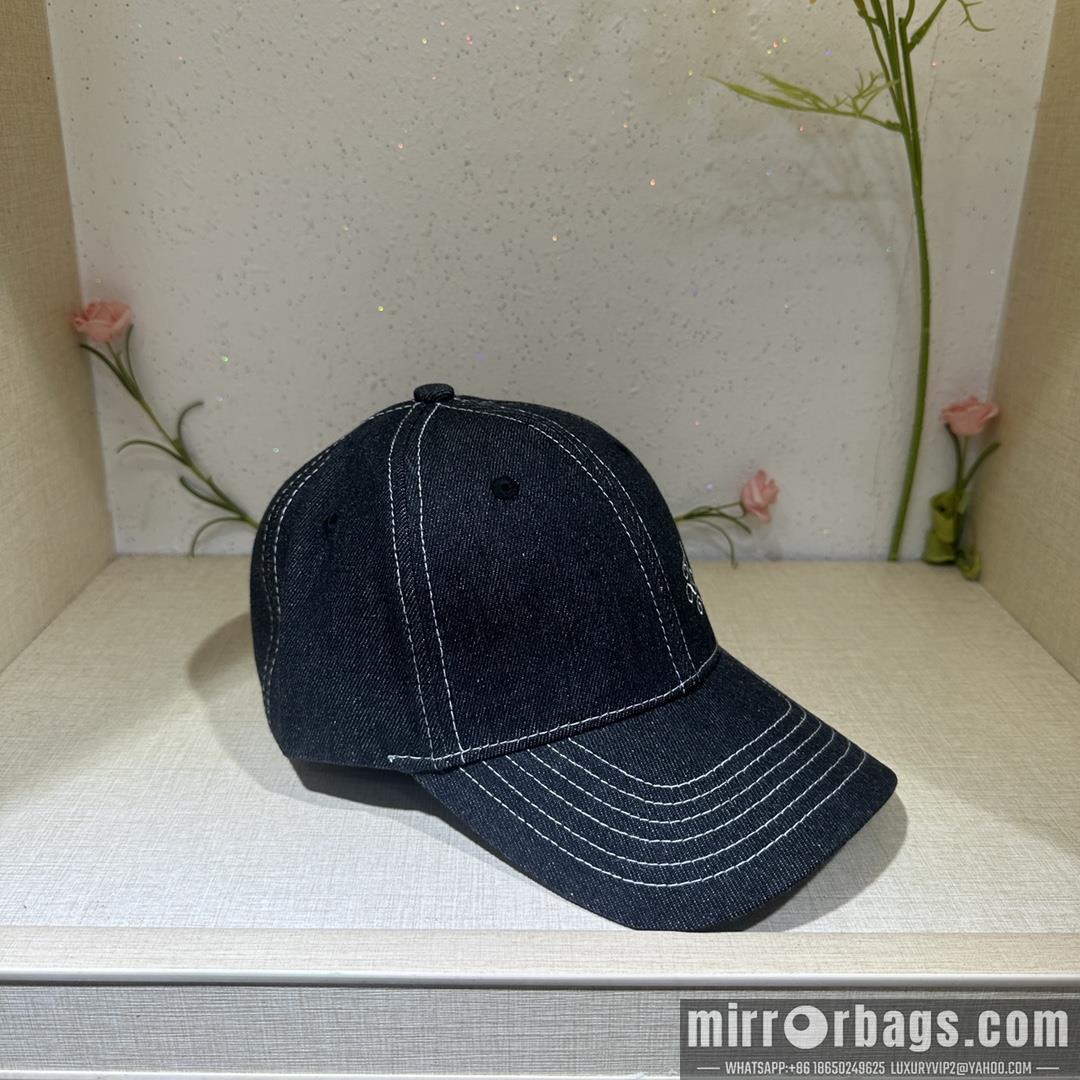 Replica LV cap 080206