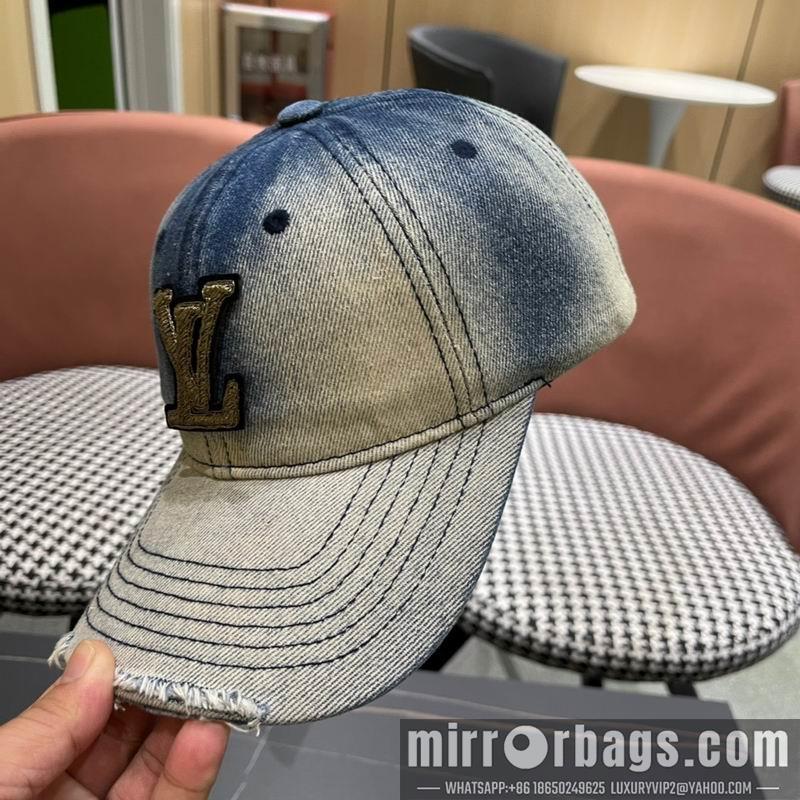 Replica LV cap 092201