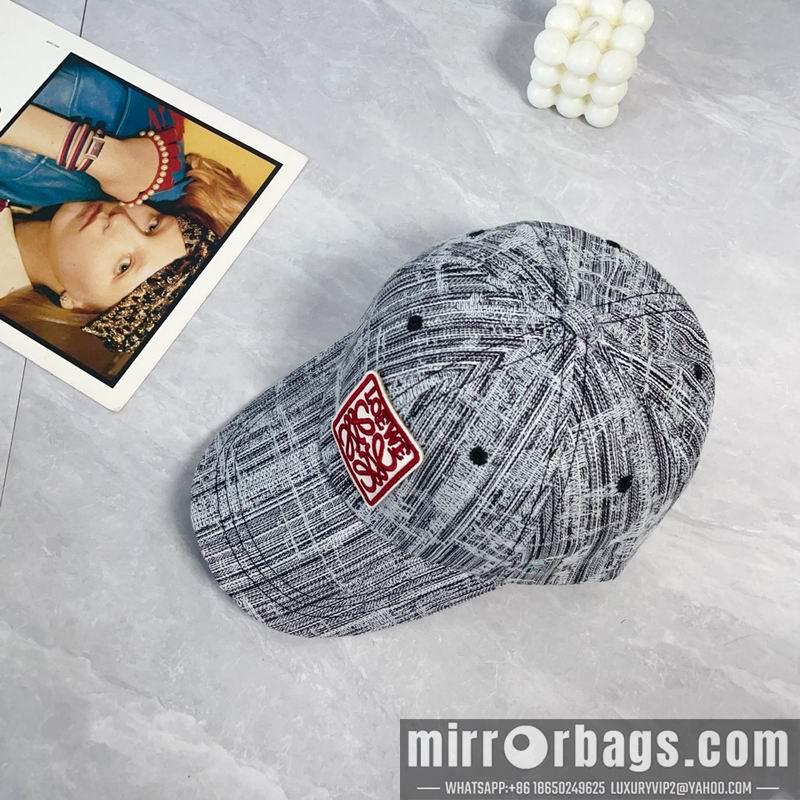 Replica Loewe cap dx27