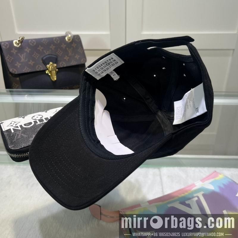 Replica Other cap 042701